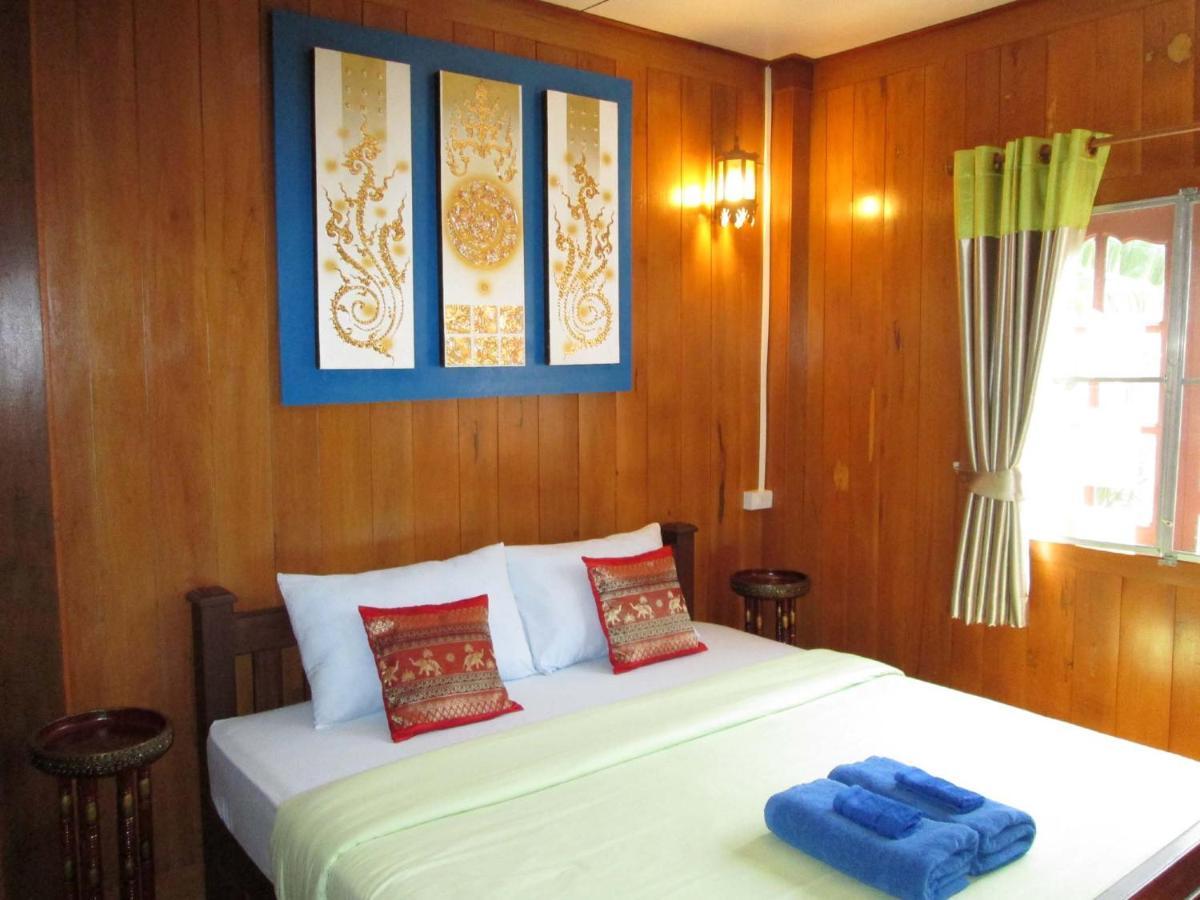 Happiness Resort Sukhothai Buitenkant foto