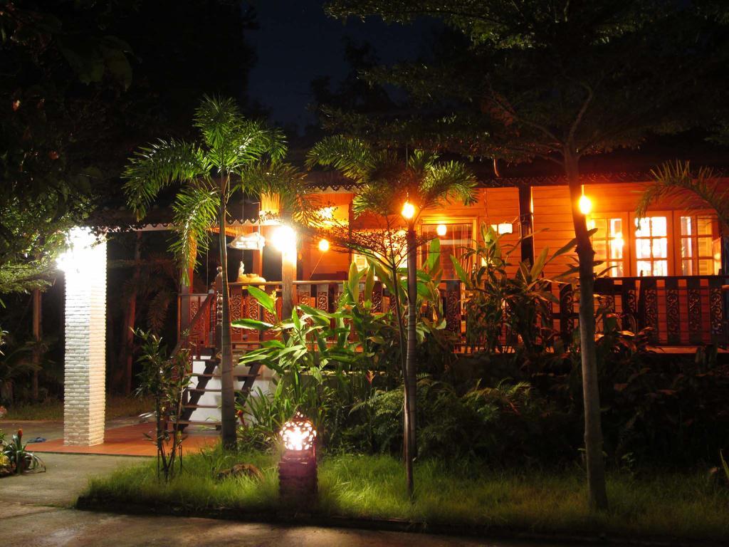 Happiness Resort Sukhothai Buitenkant foto
