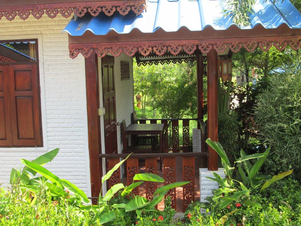 Happiness Resort Sukhothai Buitenkant foto